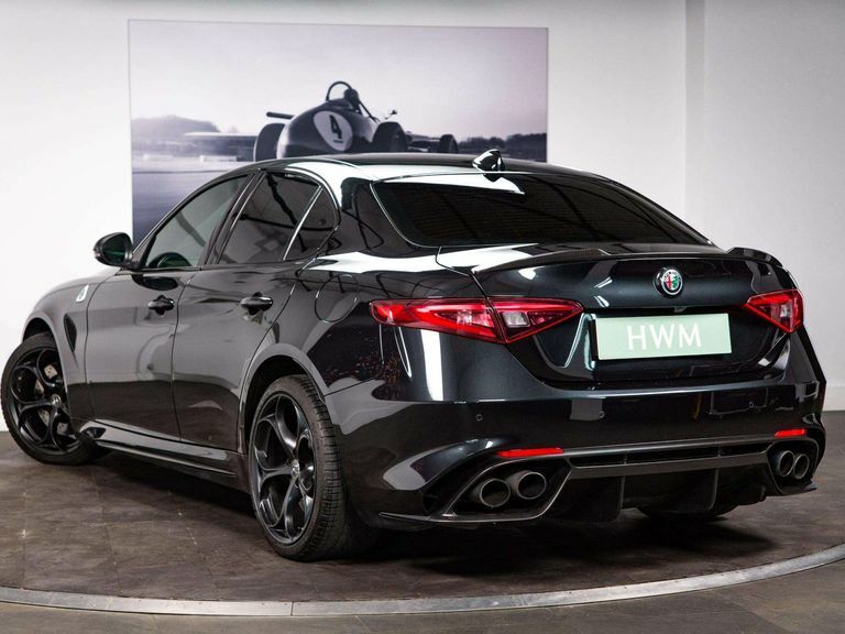Alfa Romeo Giulia 2.9 V6 Bi-turbo Quadrifoglio Saloon Aut MA55ALF Black #2