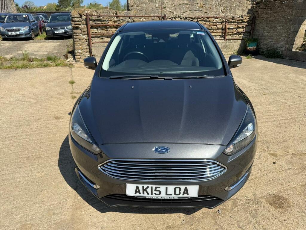 Ford Focus Hatchback 1.0T Ecoboost Titanium Euro 6 Ss Grey #2