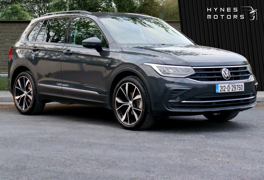 Volkswagen Tiguan 2L Life FL71PYU Grey