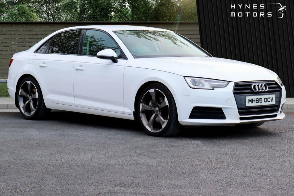 Audi A4 2L Sport White