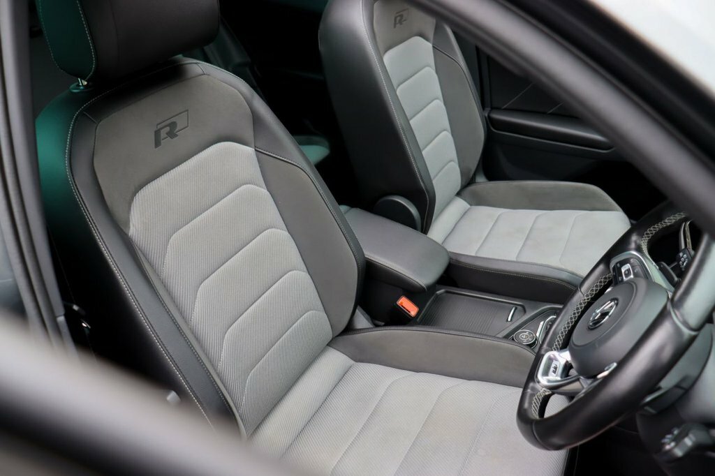 Volkswagen Tiguan 2L R-line SJ17TUK Grey #6