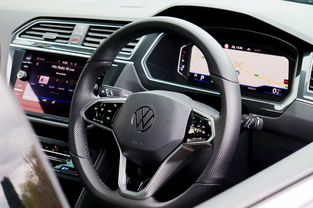 Volkswagen Tiguan 2L R-line SR70HDY Grey #2