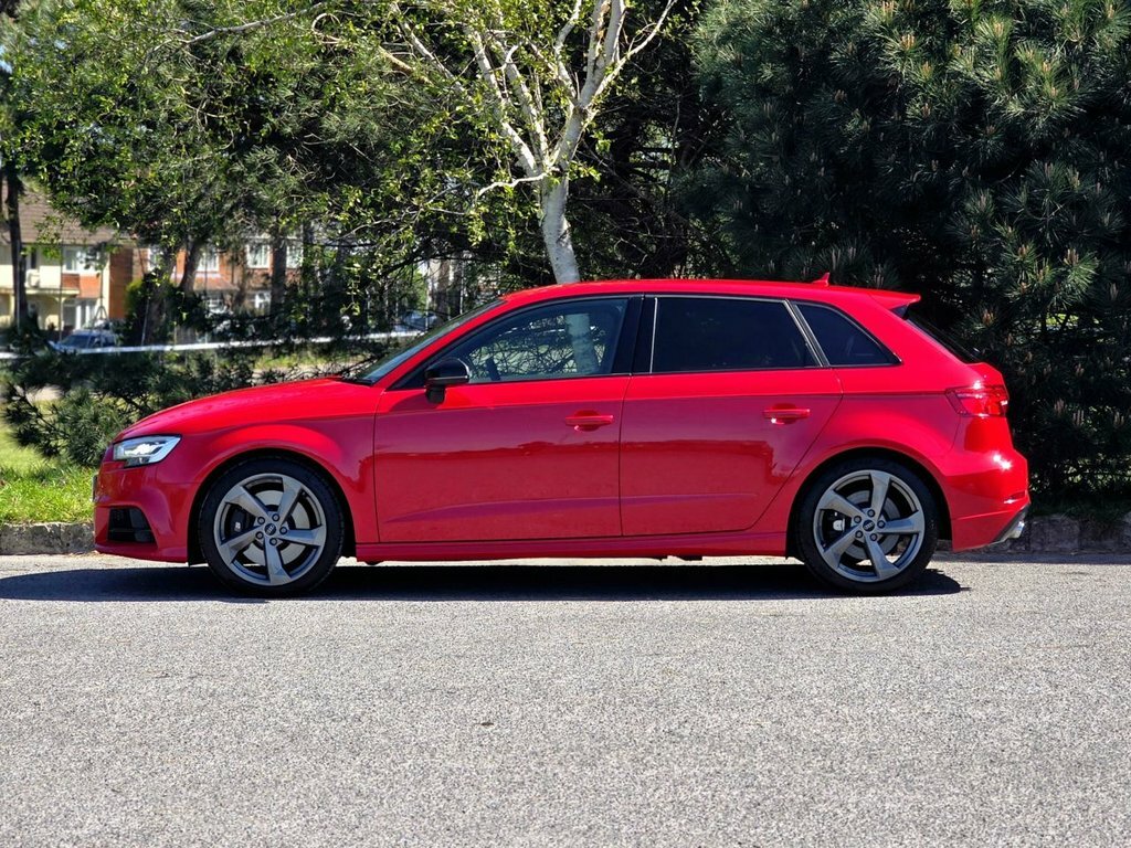 Audi S3 2L Black Edition Red #6