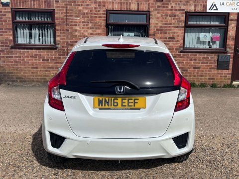 Honda Jazz 1.3 Jazz Ex WN16EEF White #6