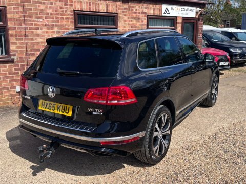 Volkswagen Touareg 3.0 Touareg V6 HX65KUU Black #6