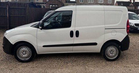Vauxhall Combo 1.2 Combo 2300 White #6