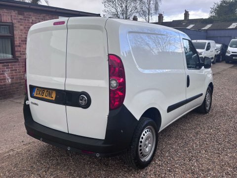 Vauxhall Combo 1.2 Combo 2300 White #3