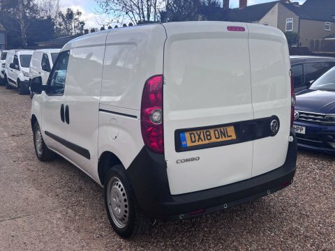 Vauxhall Combo 1.2 Combo 2300 White #5