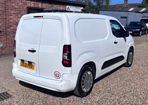 Vauxhall Combo 1.5 Combo 2000 DS21PHX White #3