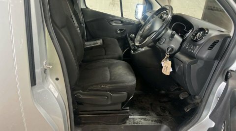 Vauxhall Vivaro 1.6 Vivaro 2900 FD19XRL Silver #4