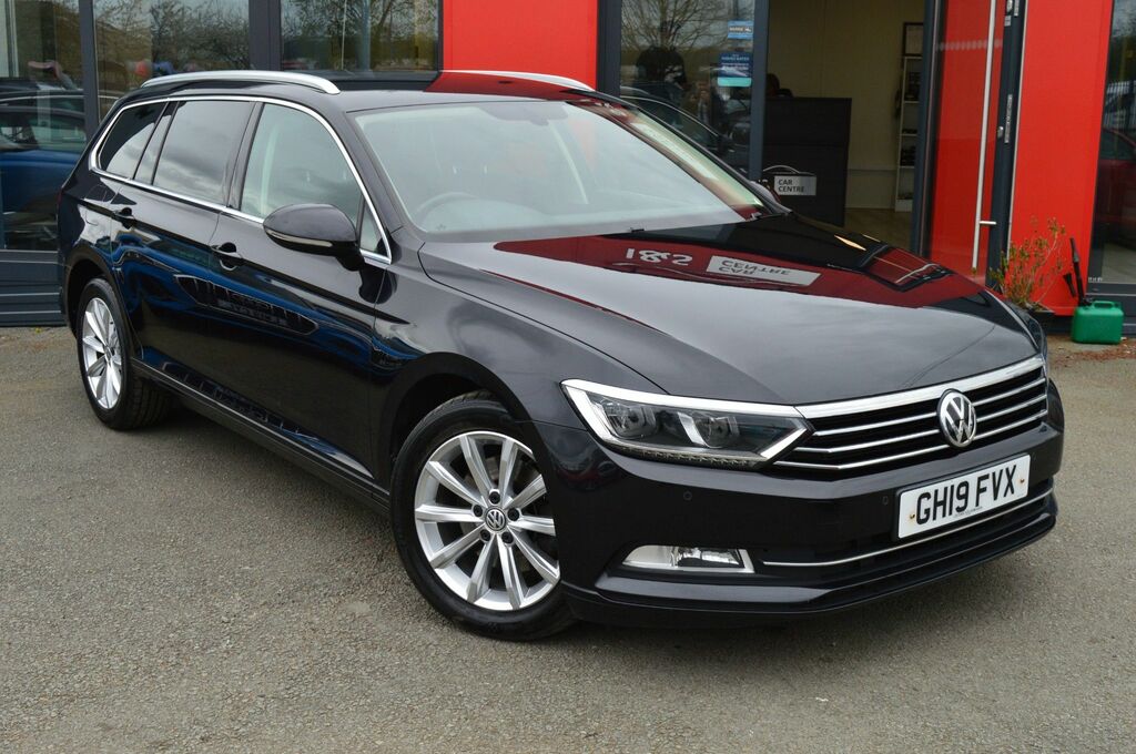 Volkswagen Passat Tsi Evo Se Business GH19FVX Black #2
