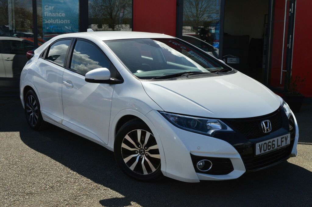 Honda Civic I-dtec Se Plus Navi White #2