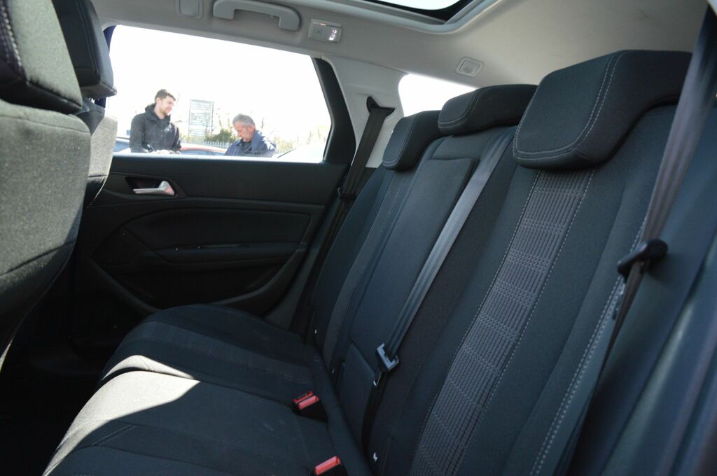 Peugeot 308 SW Puretech Gpf Allure Estate KO68XNP Blue #4