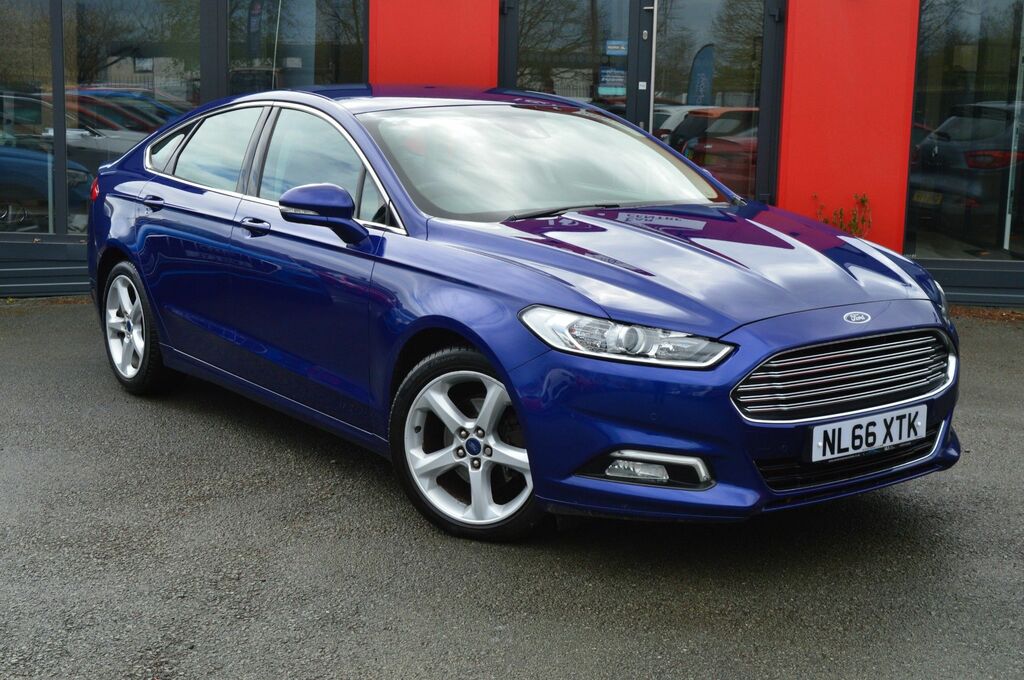 Ford Mondeo Ecoboost Titanium Hatchback NL66XTK Blue #2