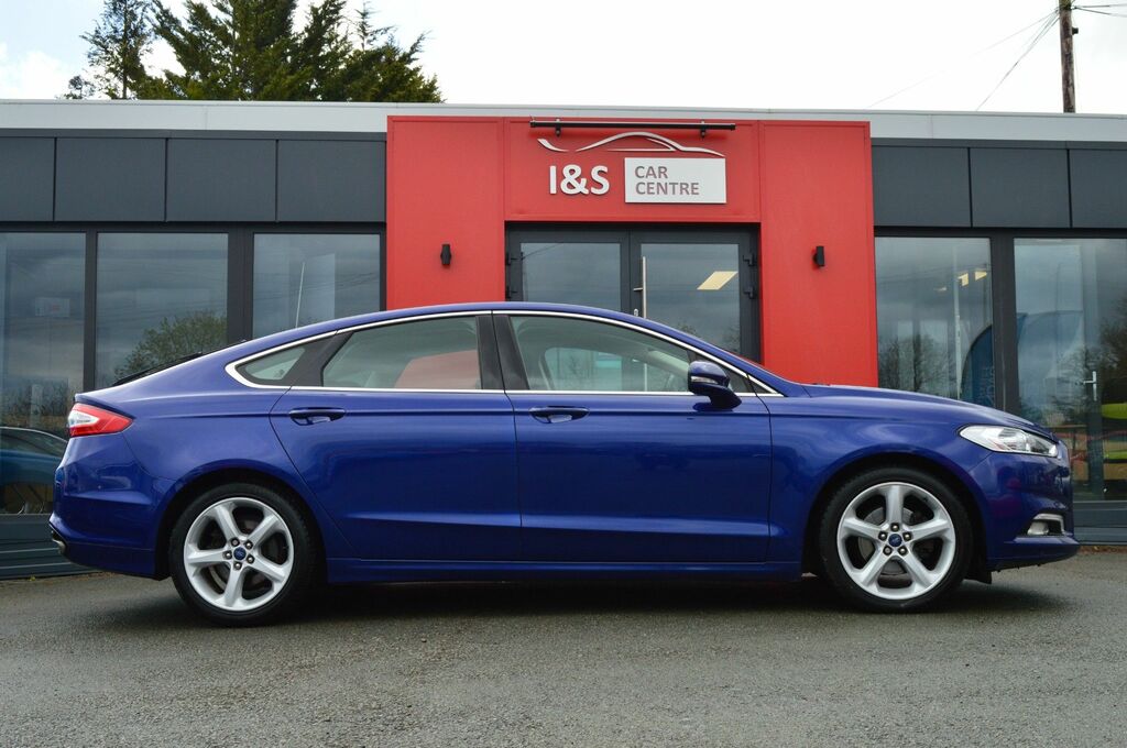 Ford Mondeo Ecoboost Titanium Hatchback NL66XTK Blue #4