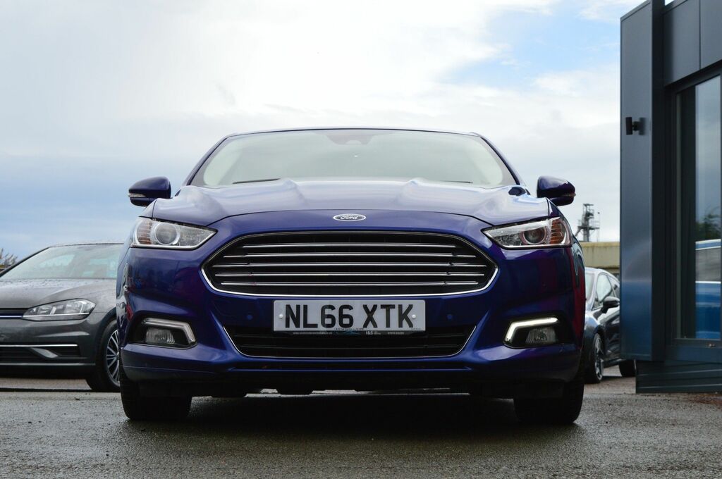 Ford Mondeo Ecoboost Titanium Hatchback NL66XTK Blue #3