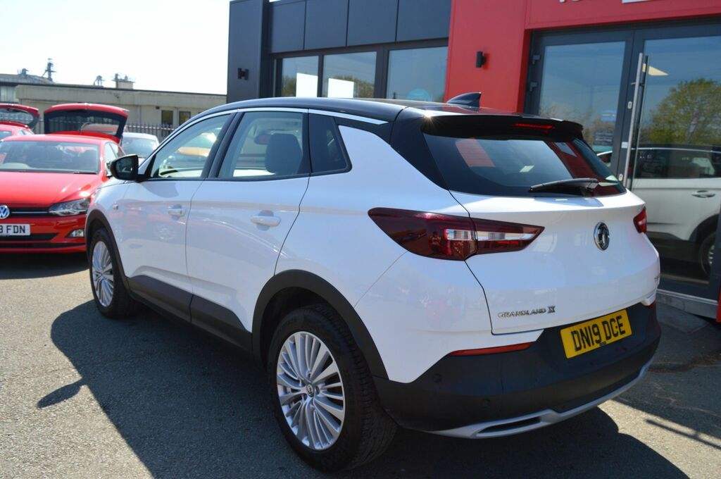 Vauxhall Grandland X Turbo D Blueinjection Sport White #6