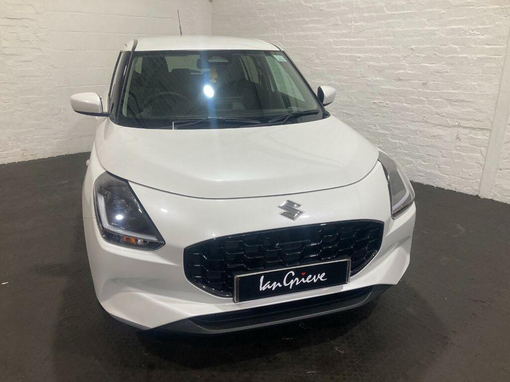 Suzuki Swift 1.2 Mild Hybrid Motion SL24CVG White #3