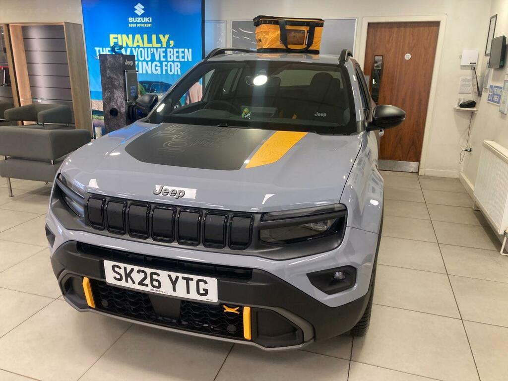 Jeep Avenger 1.2 E-awd E-hybrid The North Face Dct SK26YTG Grey #5