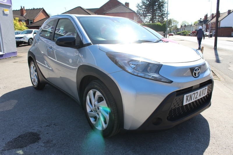 Toyota Aygo X Vvt-i Pure KN72AVU Silver #3