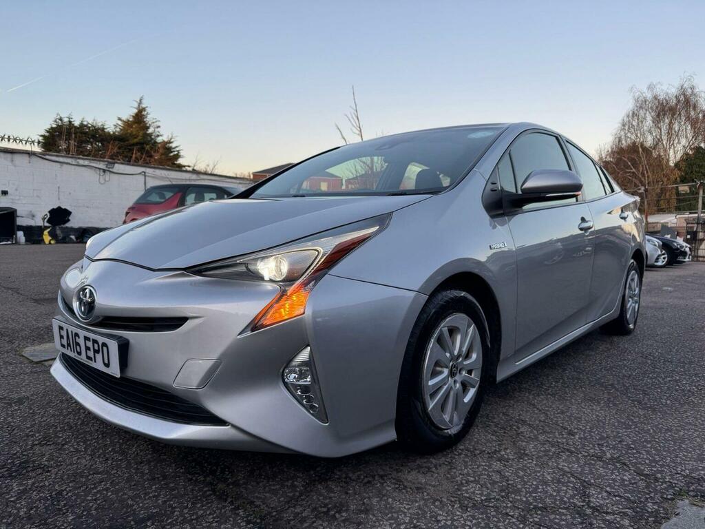 Toyota Prius Hatchback 1.8 Vvt-h Active Cvt Euro 6 Ss 2 EA16EPO Silver #2