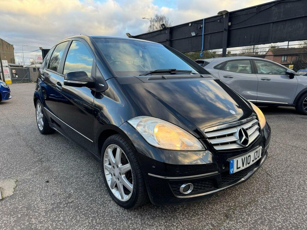 Mercedes-Benz A Class Hatchback 2.0 A180 Cdi Avantgarde Se Cvt 2010 Black