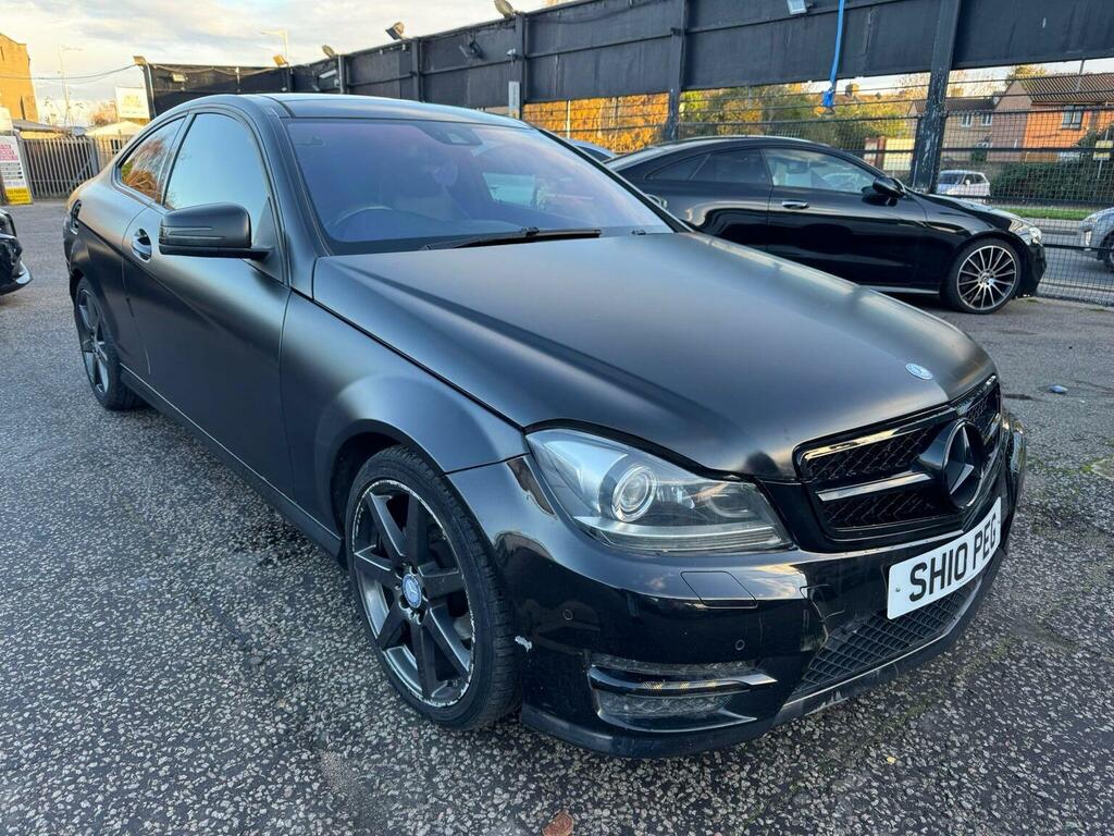 Mercedes-Benz C Class Coupe 1.6 C180 Amg Sport Edition G-tronic Euro 6 Black
