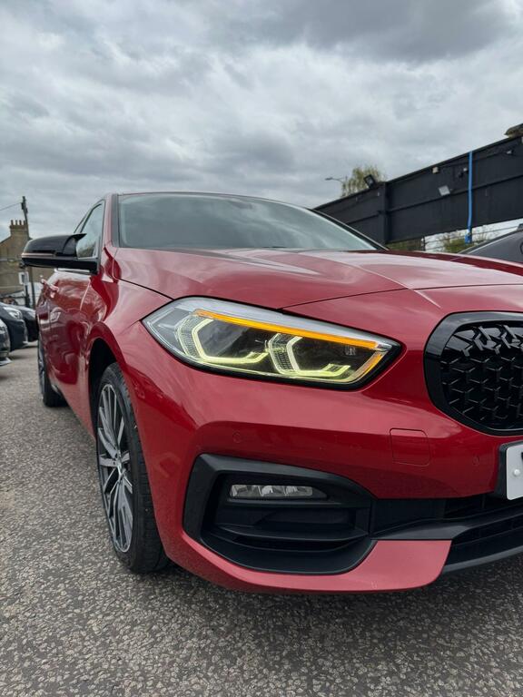 BMW 1 Series Hatchback 1.5 118I Sport Dct Euro 6 Ss 201 YR69WZK Red #3