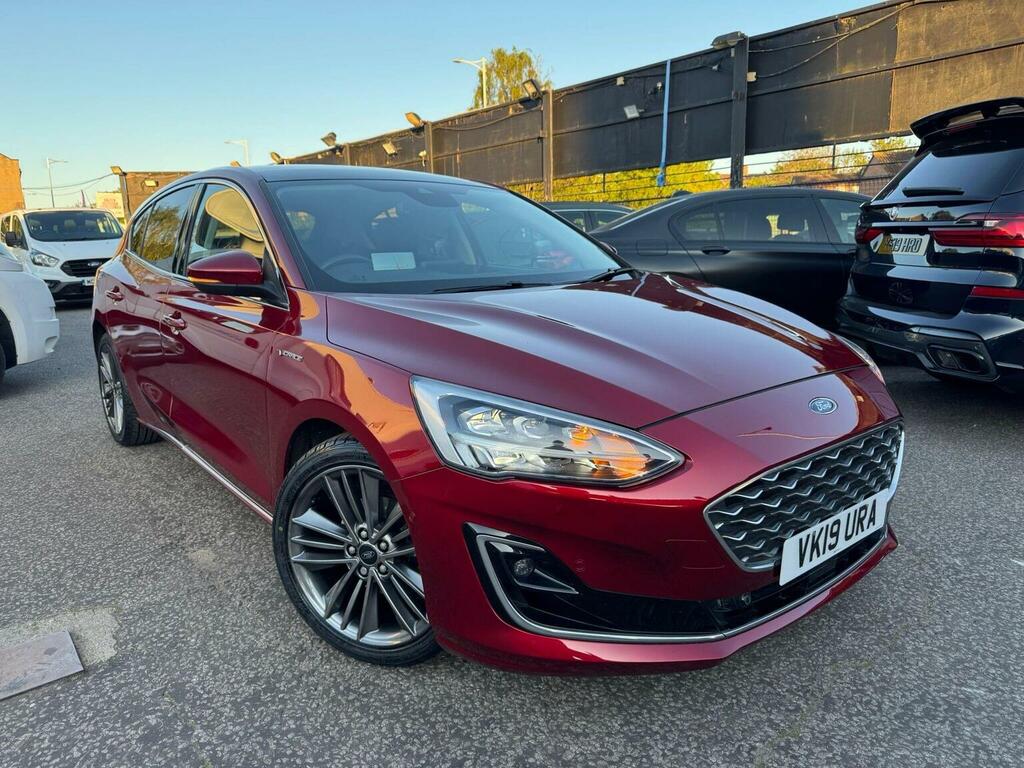 Ford Focus Hatchback 1.5T Ecoboost Vignale Euro 6 Ss Red