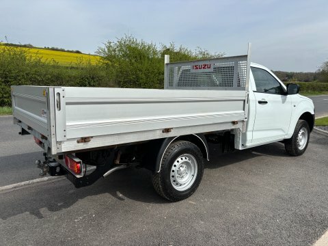 Isuzu D-Max Utility 1.9 Td DK71PYG White #2