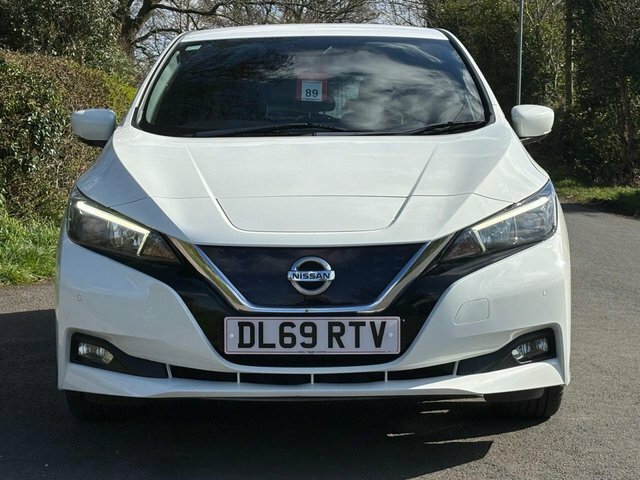 Nissan Leaf 2019 40Kwh N-connecta Hatchback DL69RTV White #2