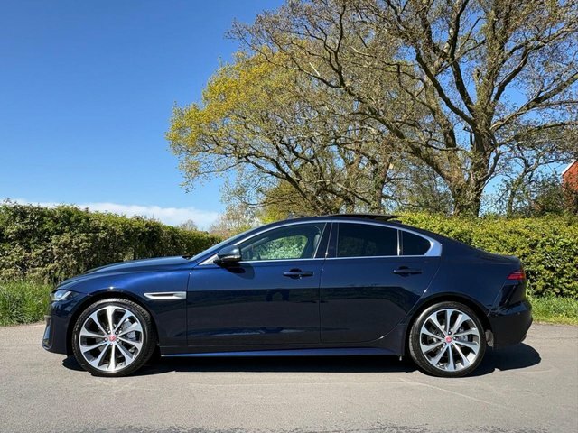 Jaguar XE 2019 2.0 D180 R-dynamic Hse Saloon OE69SDV Blue #4