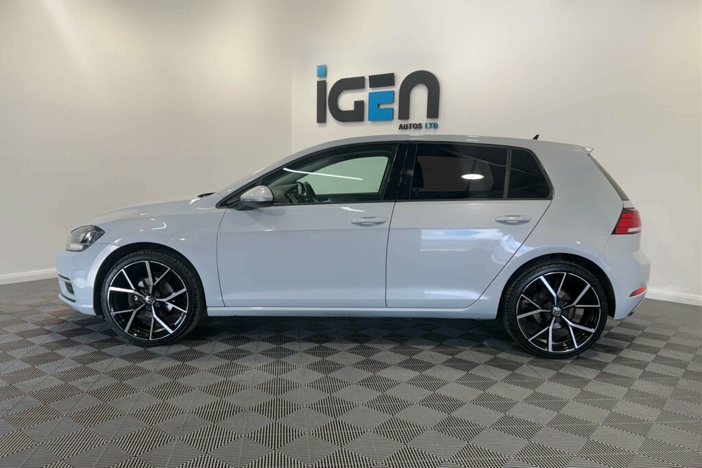 Volkswagen Golf Se Nav Tsi Bluemotion Technology KGZ2118  #3