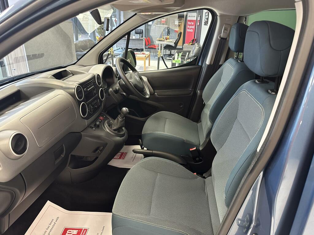 Citroen Berlingo Wheelchair Adapted With A Lower Floor And Ramp 1.6 Blue #3