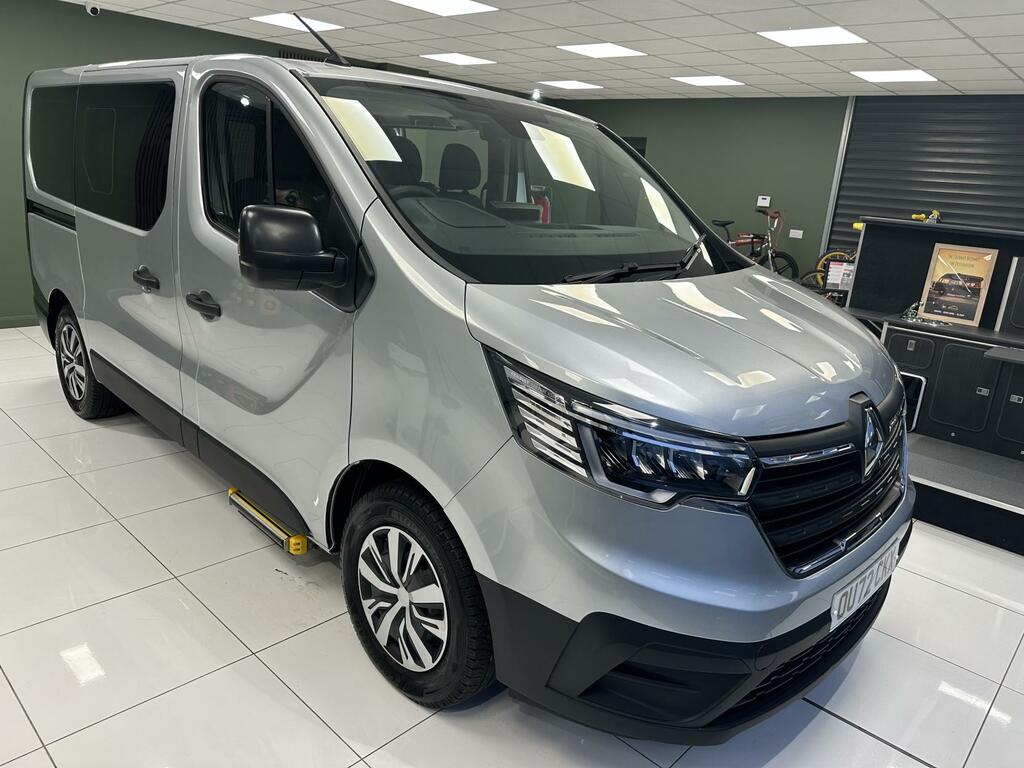 Renault Trafic Rare Wheelchair Adapted Mpv Carries 5 Grey #6