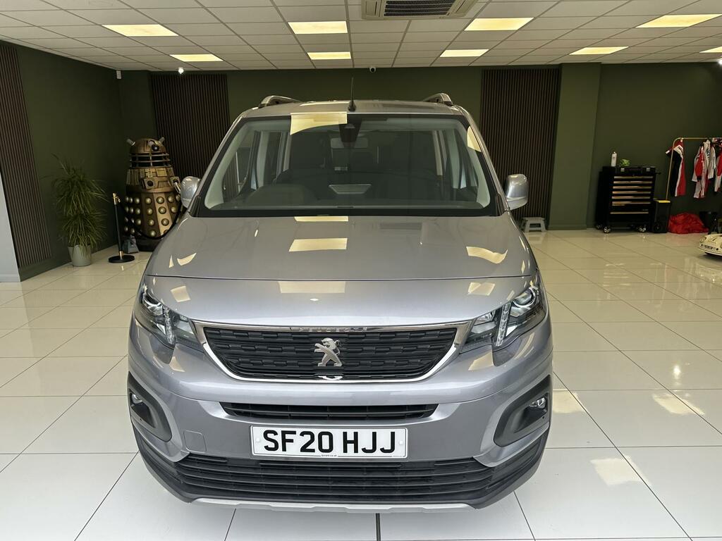 Peugeot Rifter Rare XL Size With 5 Full Seats Wheelchair User A SF20GDU Grey #4
