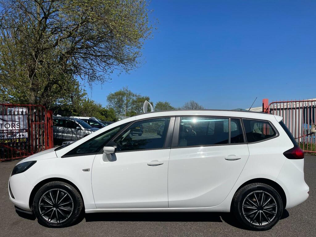 Vauxhall Zafira Tourer 2.0 Cdti Exclusiv Mpv Euro 6 White #5