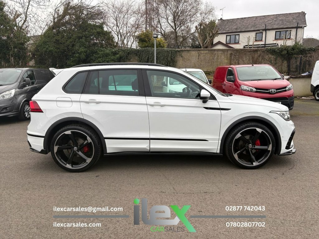 Volkswagen Tiguan 2L R-line BF73ORW White #4