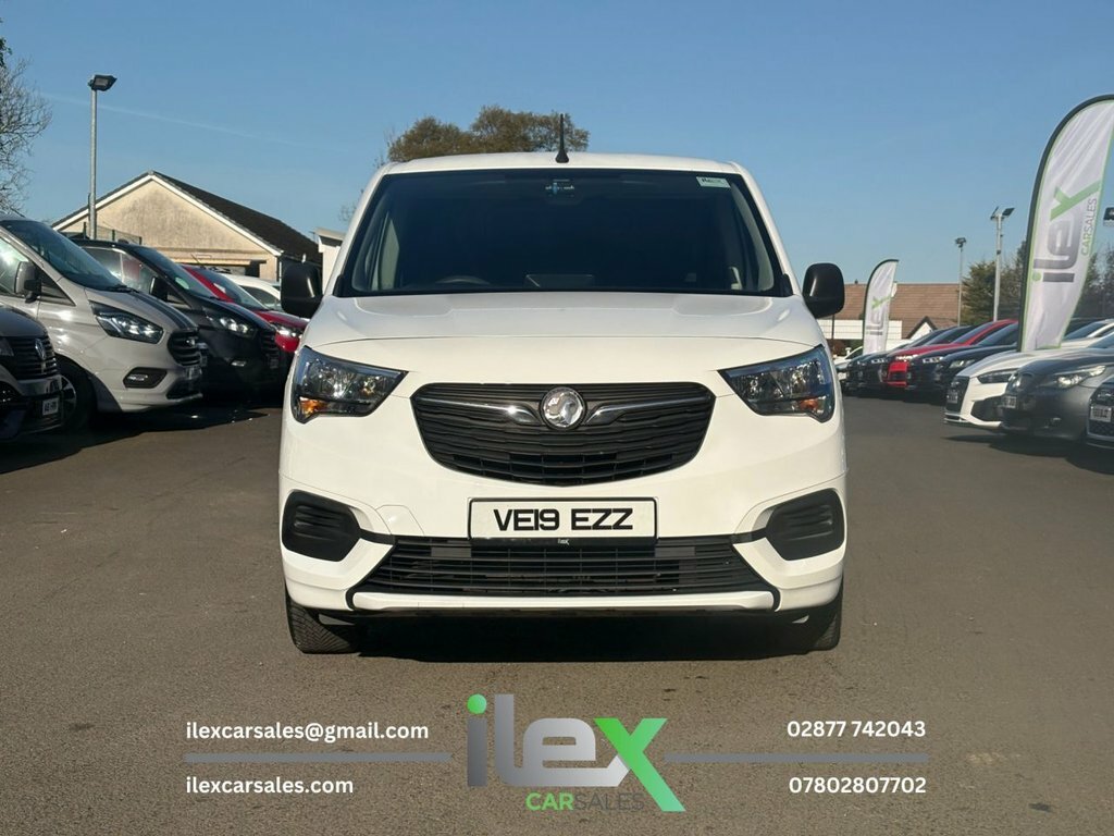 Vauxhall Combo 1.6L Sportive VE19EZZ White #2