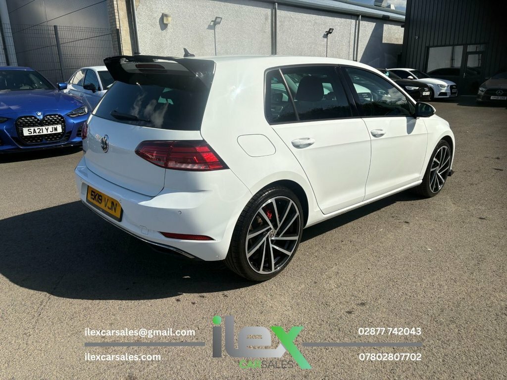 Volkswagen Golf 1.6L Match EK19VJN White #5