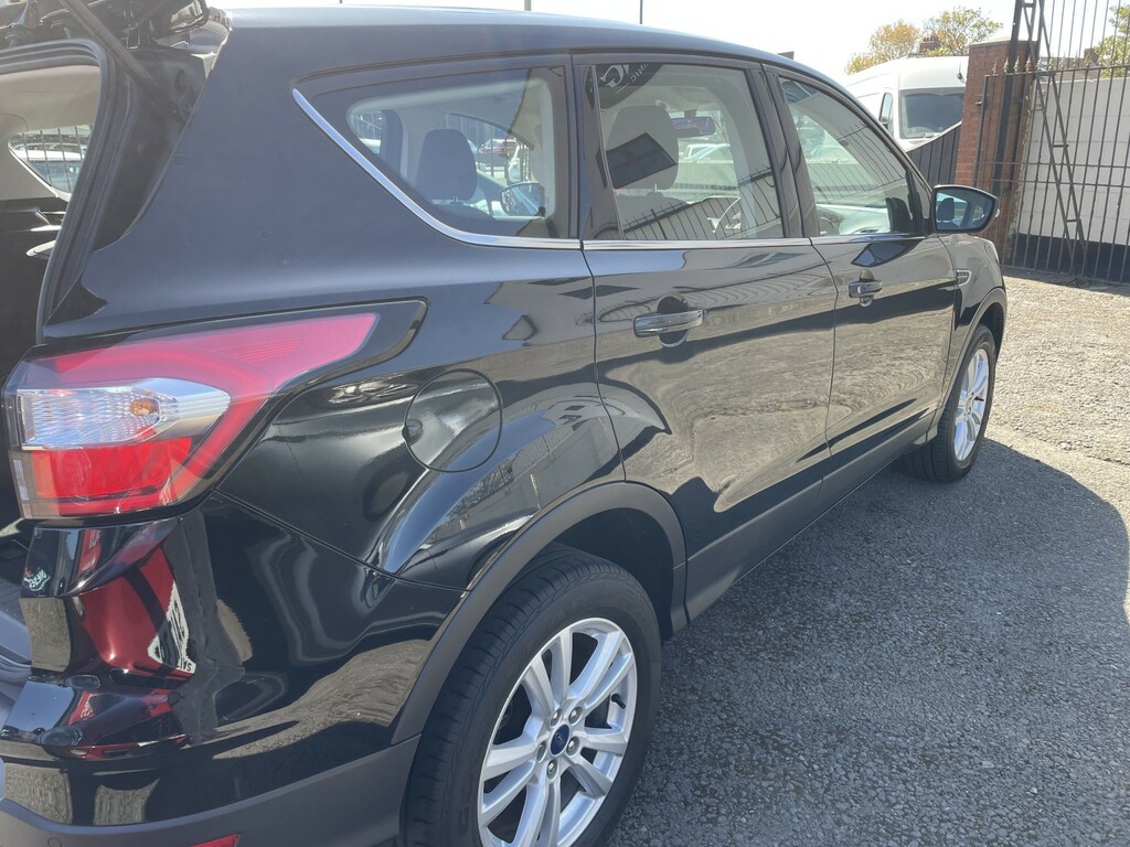 Ford Kuga Suv 1.5 T Ecoboost Zetec 2019 EU69KCF Black #6