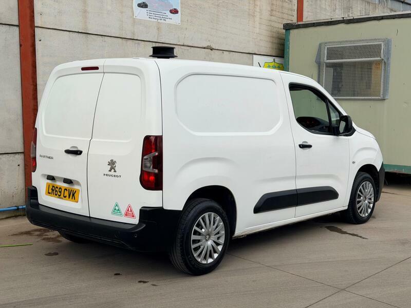Peugeot Partner 1.5 Bluehdi 650 Professional Standard Panel Van Sw LR69CVK  #5