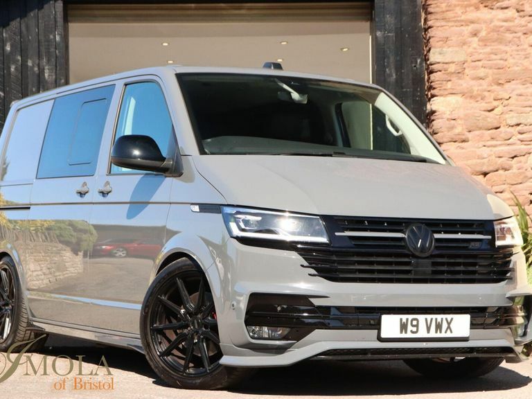 Volkswagen Transporter 2.0 Bitdi T32 Highline Kombi Dsg 4Motion Swb Euro Grey