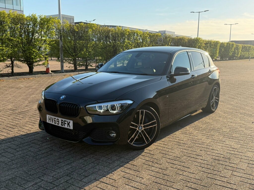 BMW 1 Series 1.5 118I Gpf M Sport Shadow Edition Hatchback HV69BFK Black #2