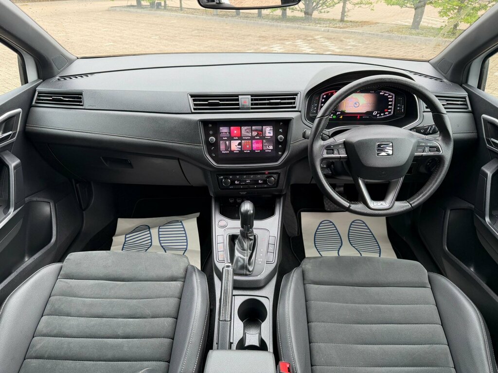 Seat Ibiza 1.0 Tsi Xcellence Lux Hatchback Dsg Eur PN19OKH White