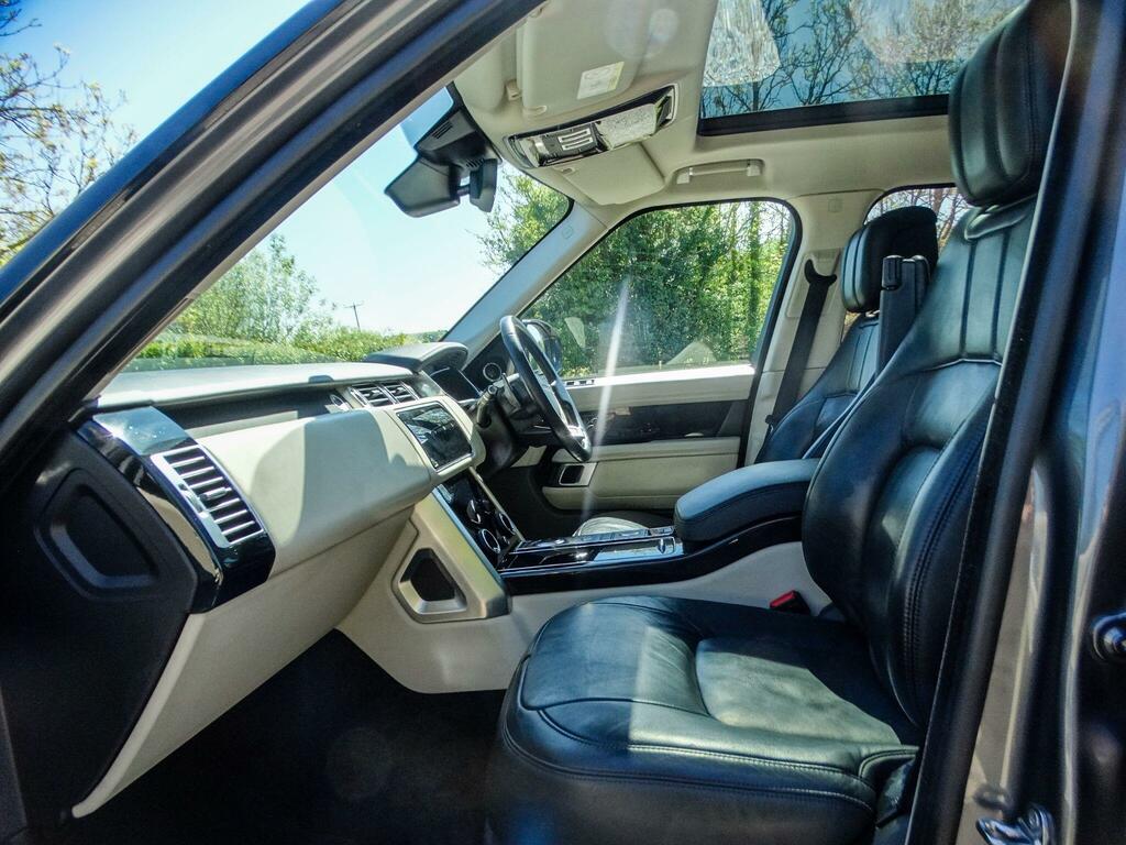 Land Rover Range Rover Diesel KF69HMG #3