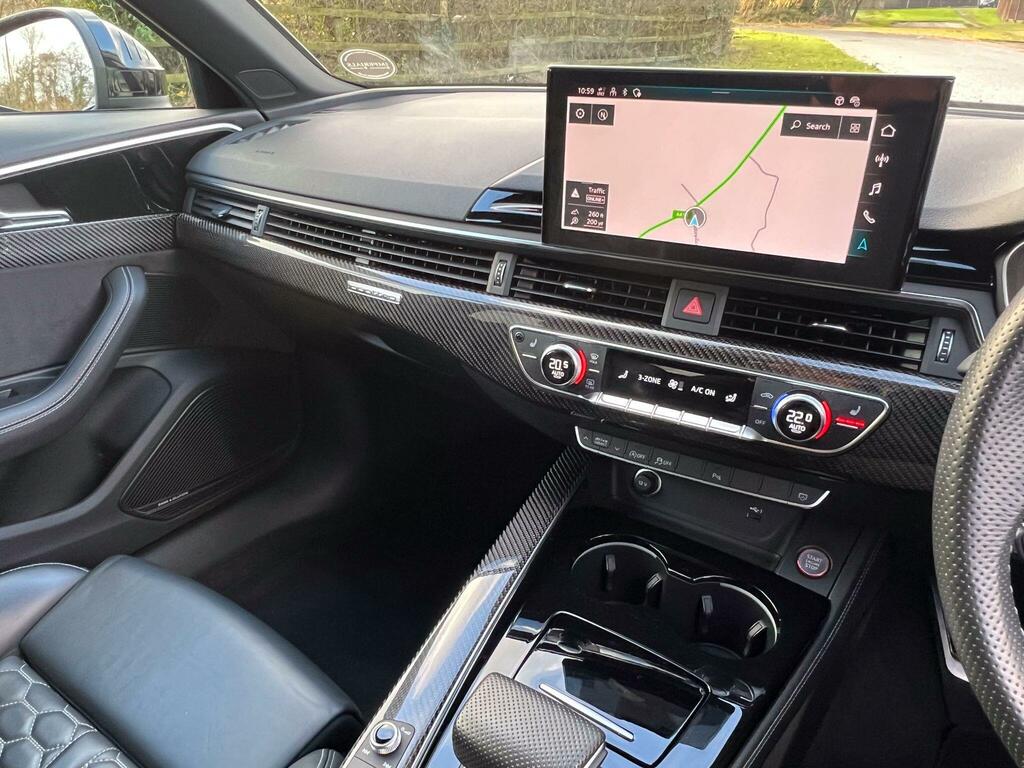 Audi RS4 Avant Petrol LO72KJX  #6