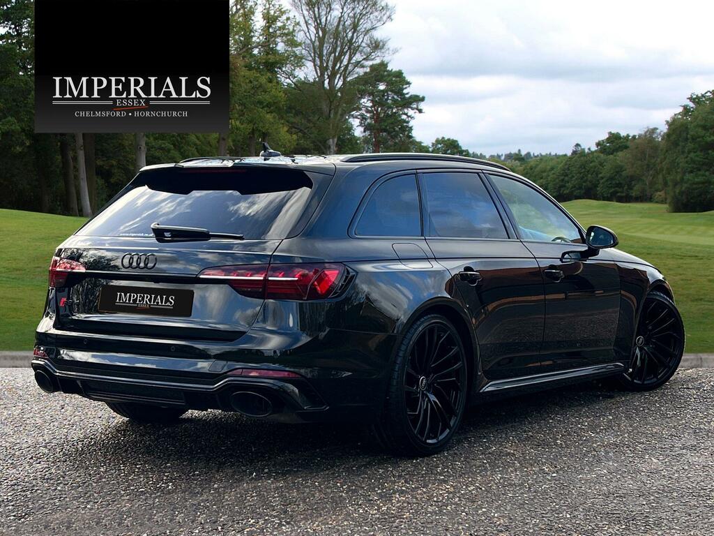 Audi RS4 Avant Petrol LO72KJX  #4