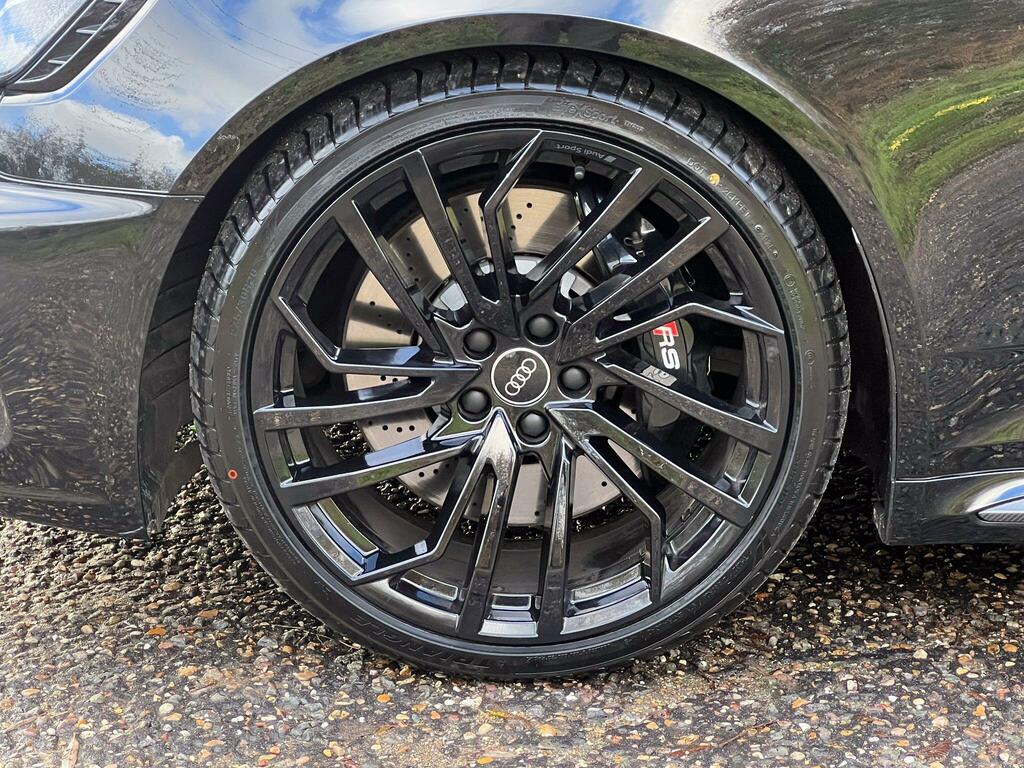 Audi RS4 Avant Petrol LO72KJX  #5