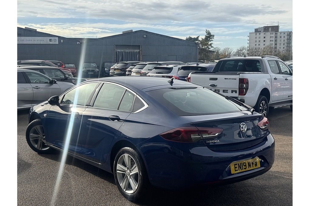 Vauxhall Insignia Turbo D Ecotec Tech Line Nav Blue #3
